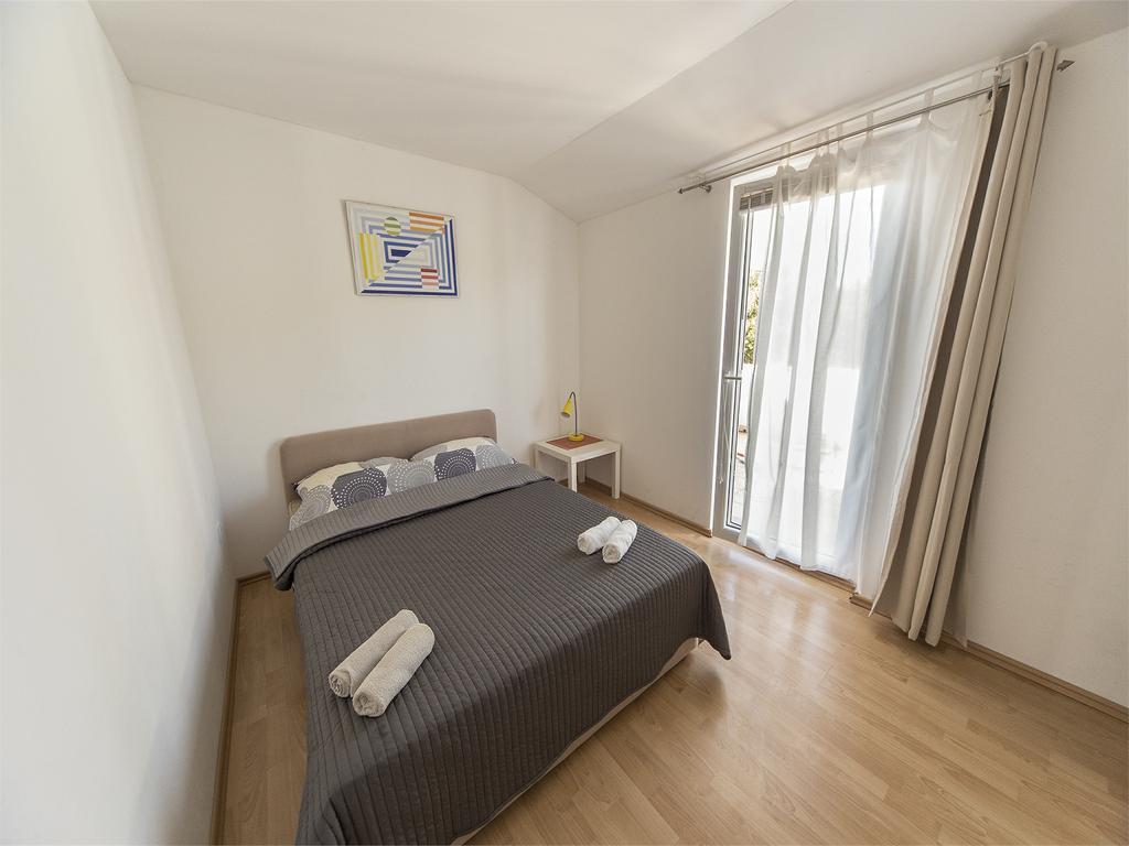 Apartments Katoro Relax Умаг Экстерьер фото