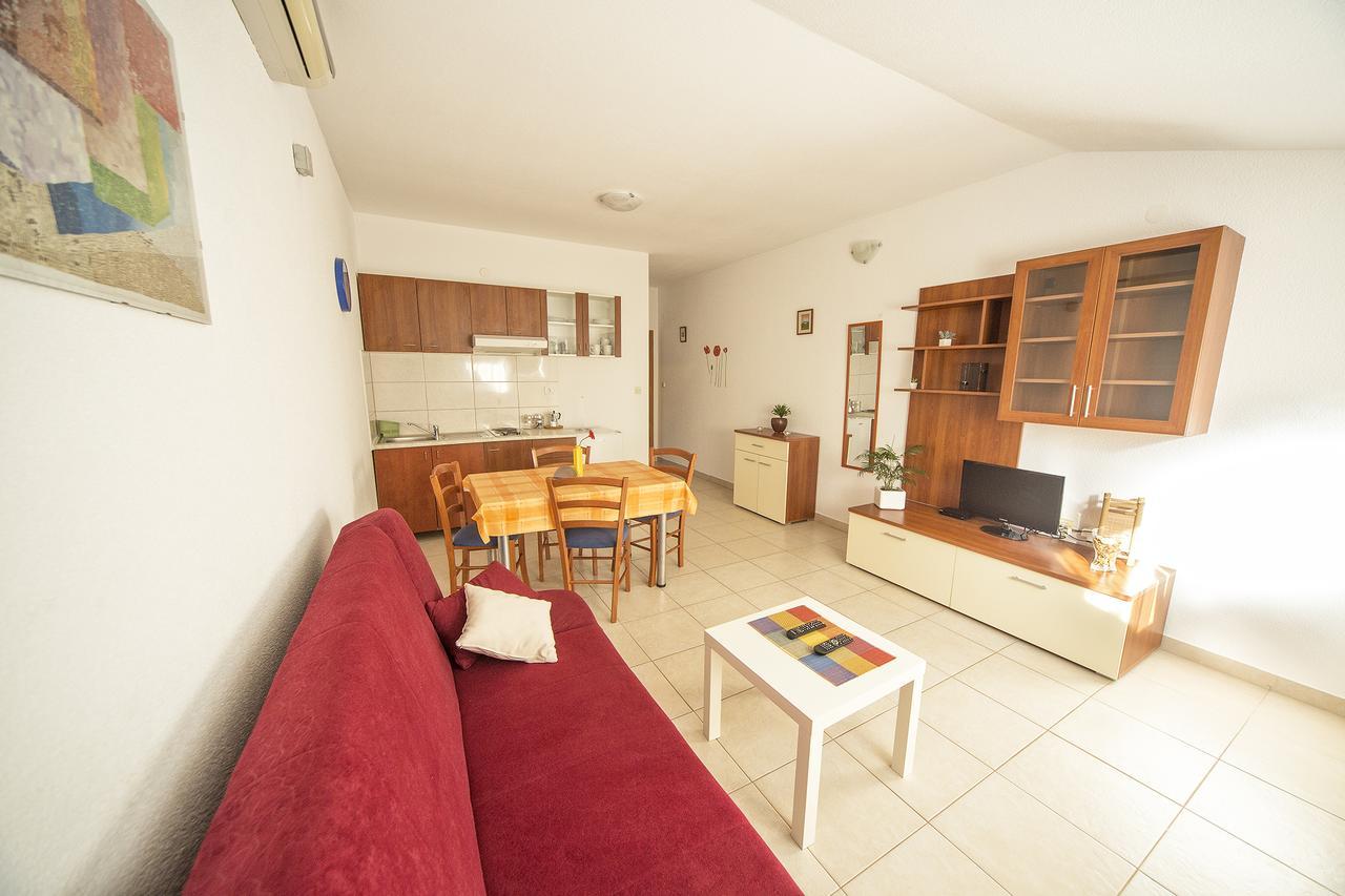 Apartments Katoro Relax Умаг Экстерьер фото
