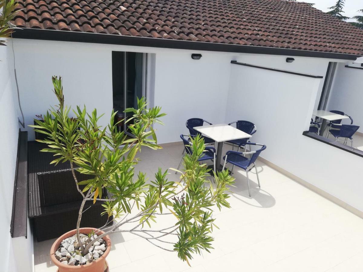 Apartments Katoro Relax Умаг Экстерьер фото
